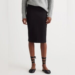 NWT Quince Ultra-Stretch Ponte Pencil Skirt Black Sz S